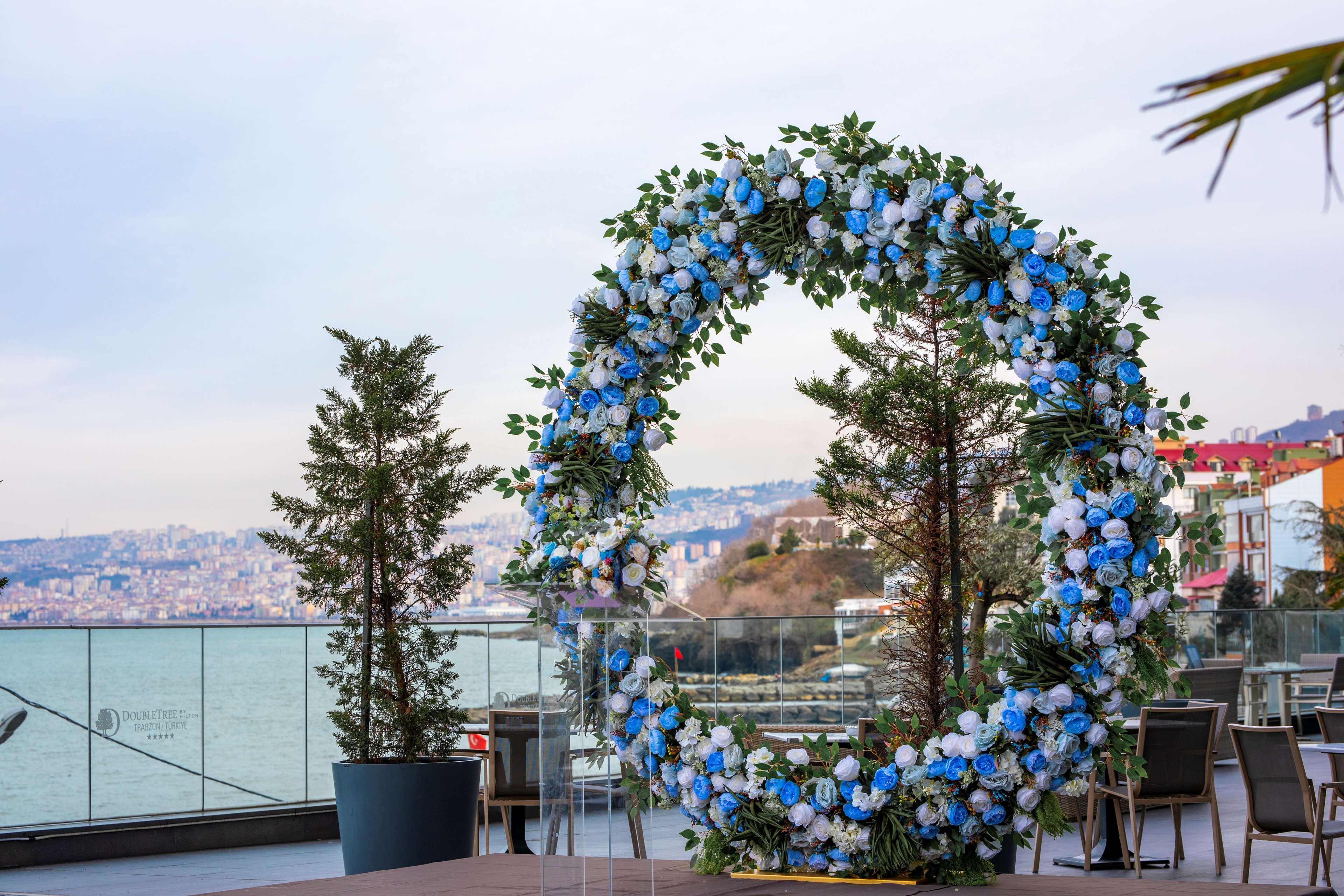 Doubletree By Hilton Trabzon Hotel Exterior photo